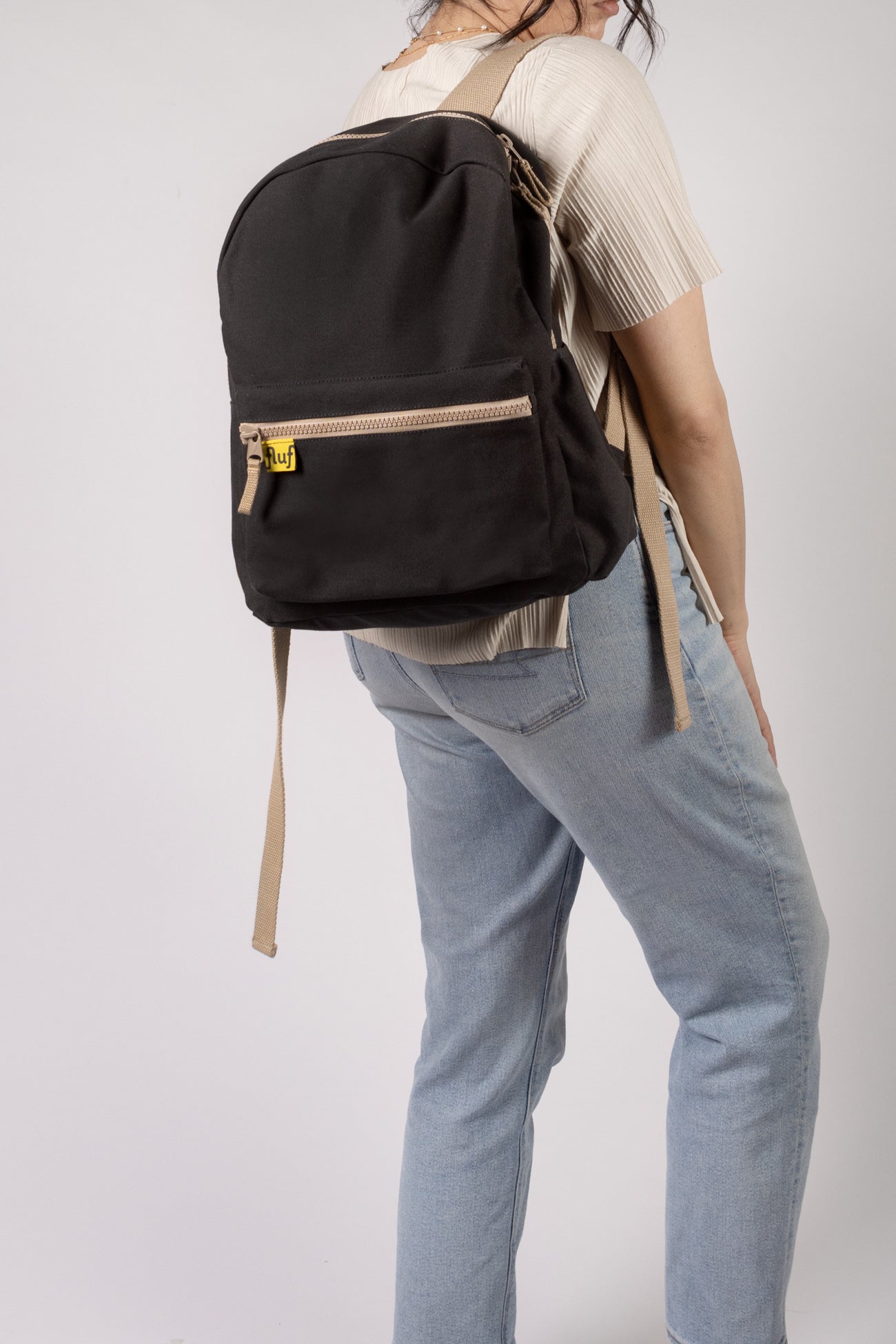 B Pack - Carbon