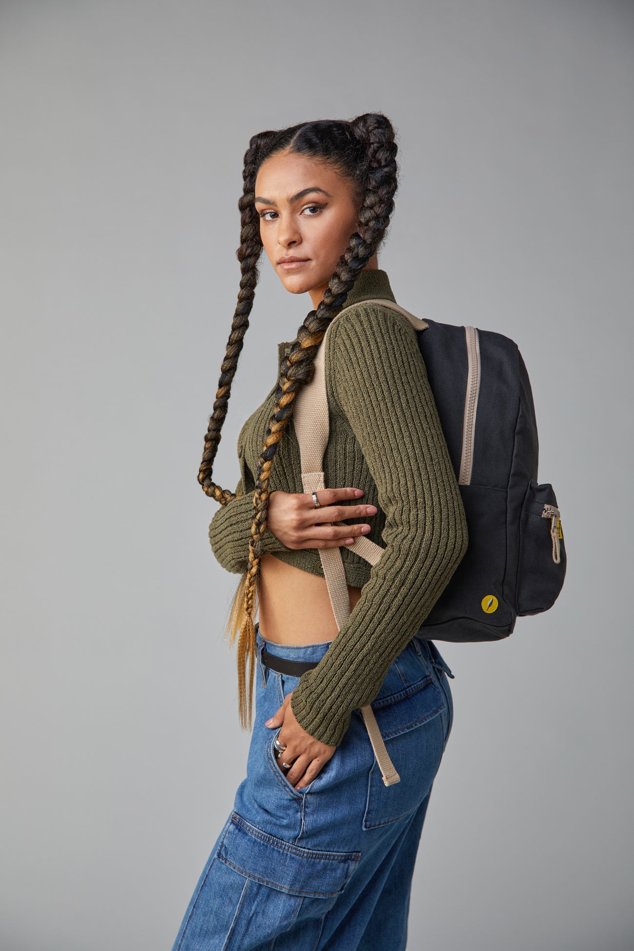 B Pack - Carbon