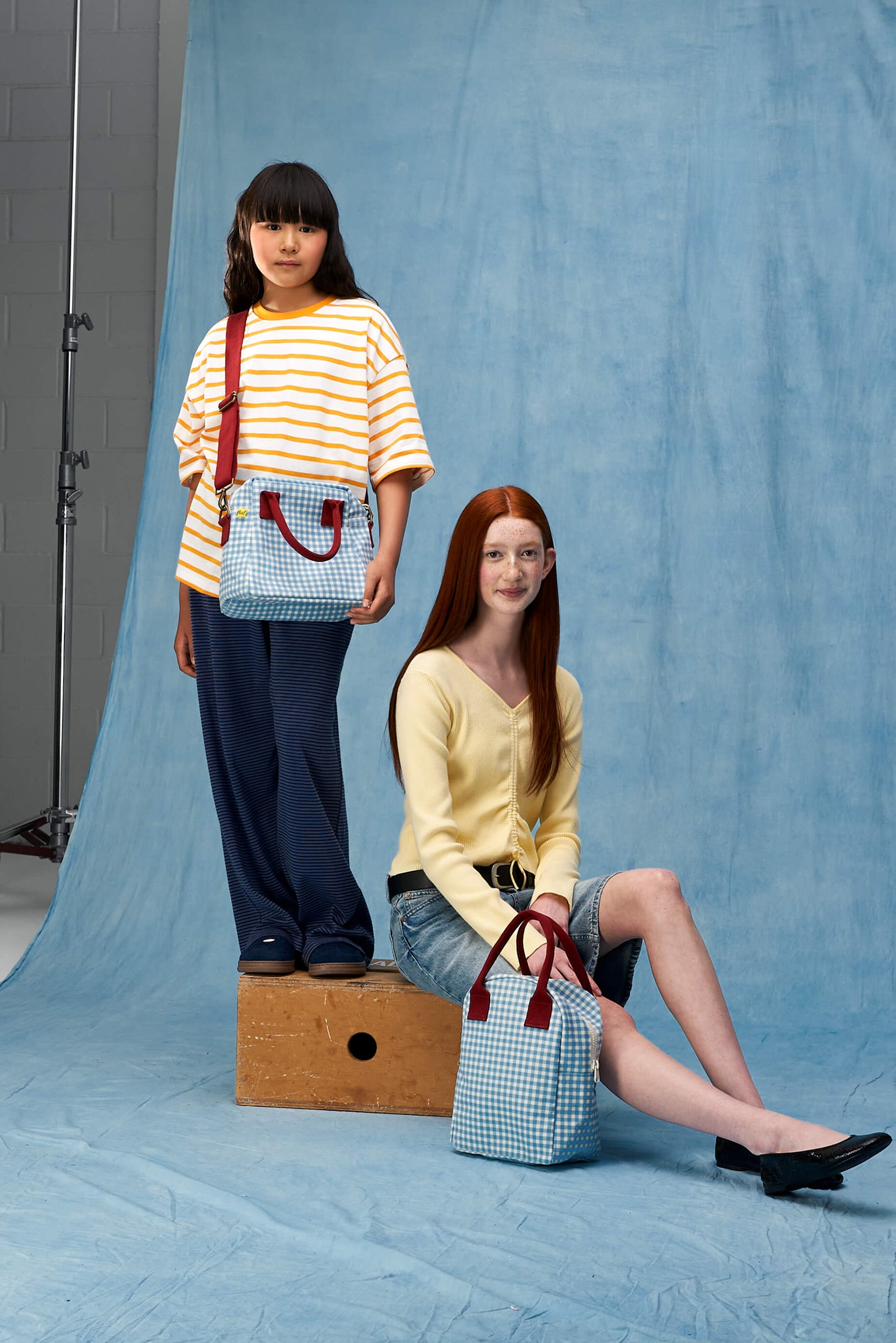Zipper Lunch - Gingham Sky