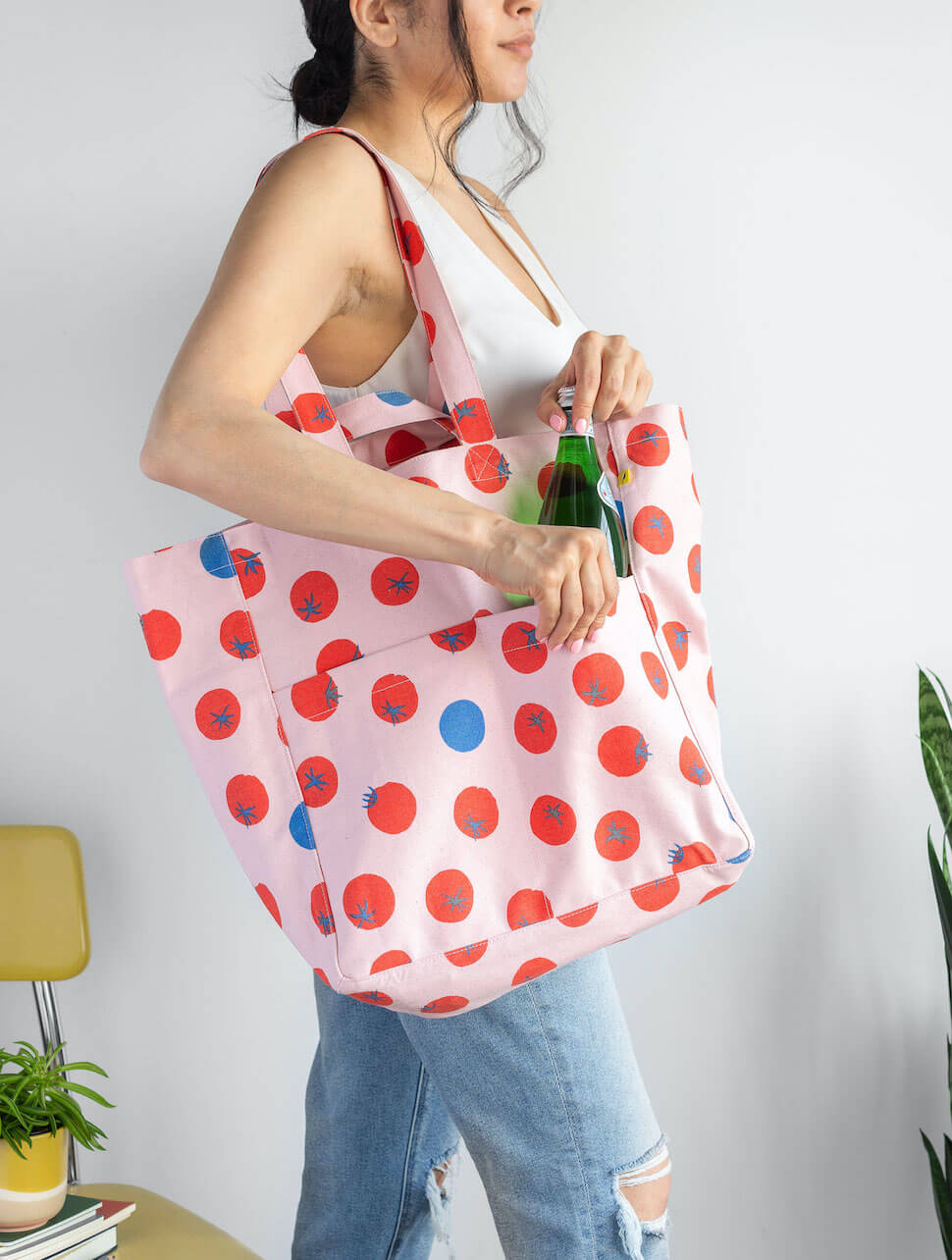 big box tote bag print tomato red pink pockets